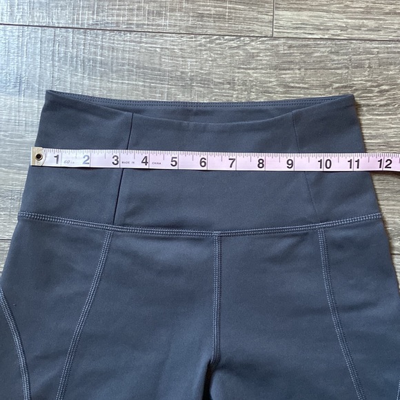 High Rise Bike Shorts - Picture 3 of 8